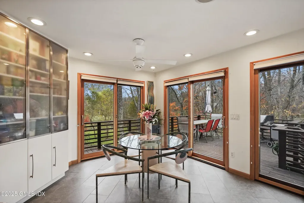 198 E Middle Patent Road Greenwich CT 06831