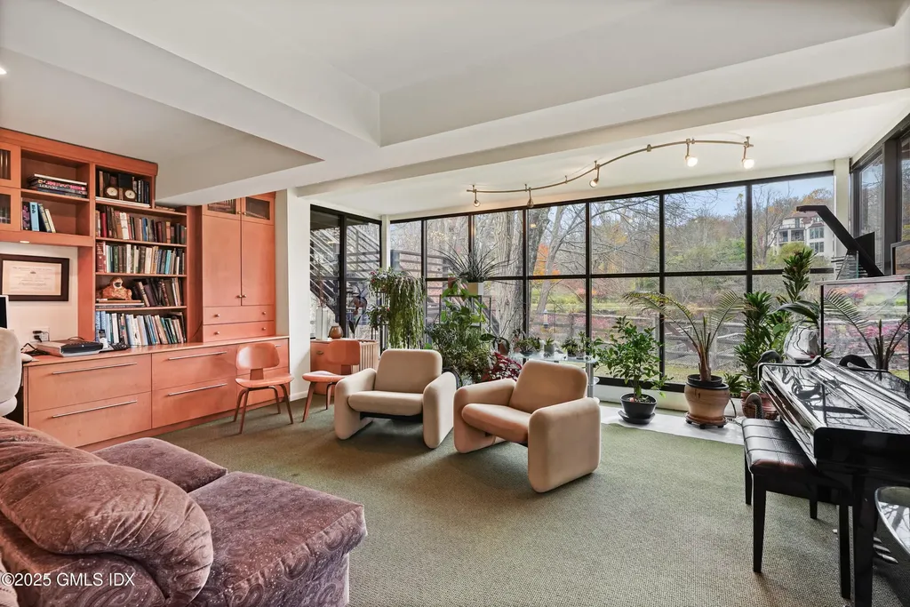 198 E Middle Patent Road Greenwich CT 06831