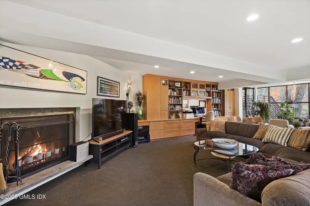 198 E Middle Patent Road Greenwich CT 06831