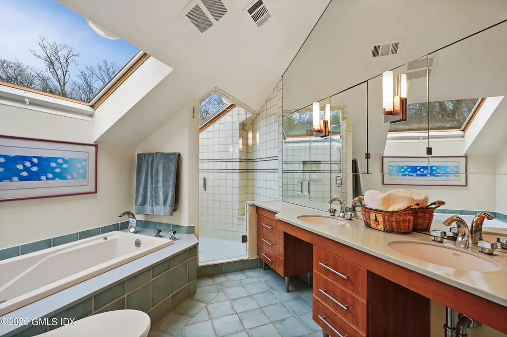 198 E Middle Patent Road Greenwich CT 06831