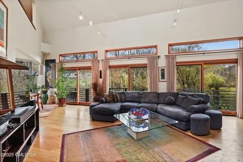 198 E Middle Patent Road Greenwich CT 06831