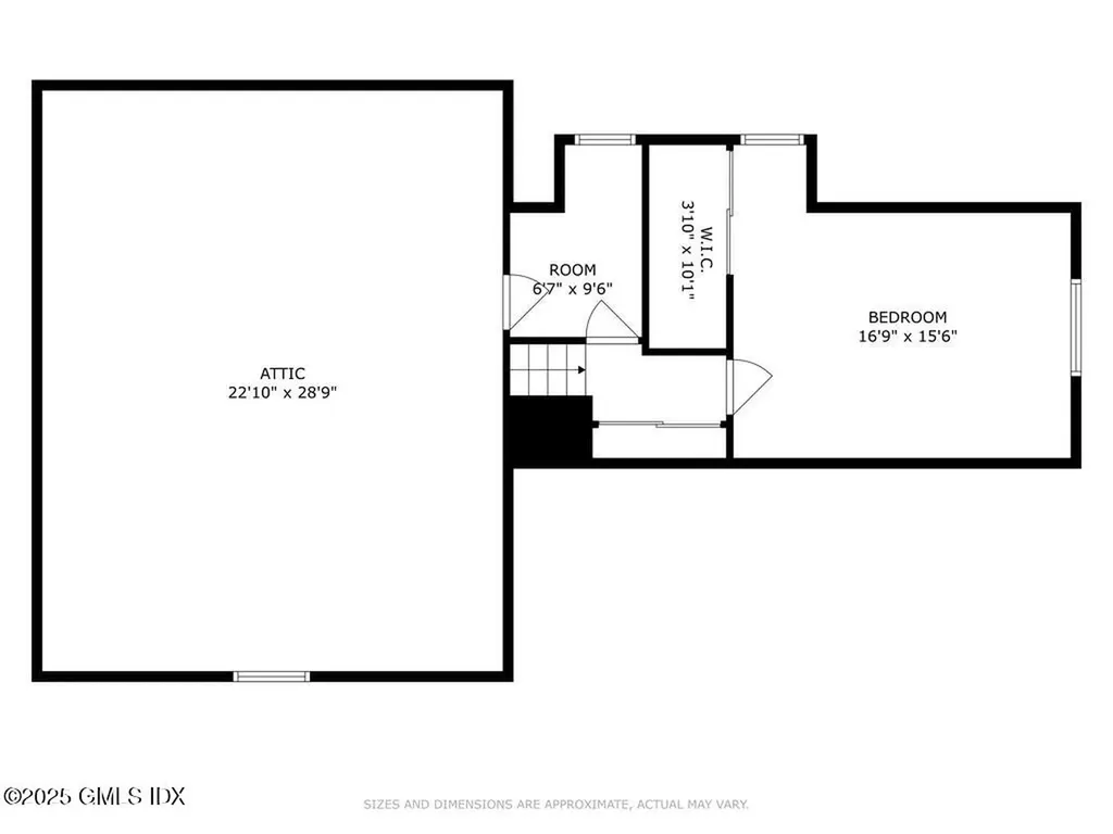 19 Bayside Terrace Riverside CT 06878