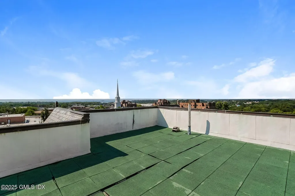 47 Lafayette Place Greenwich CT 06830