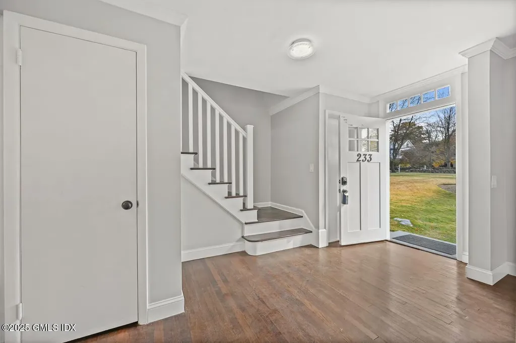 233 Palmer Hill Road Old Greenwich CT 06870