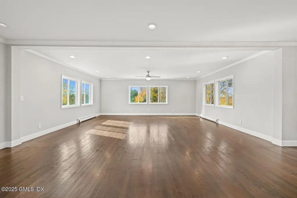 233 Palmer Hill Road Old Greenwich CT 06870