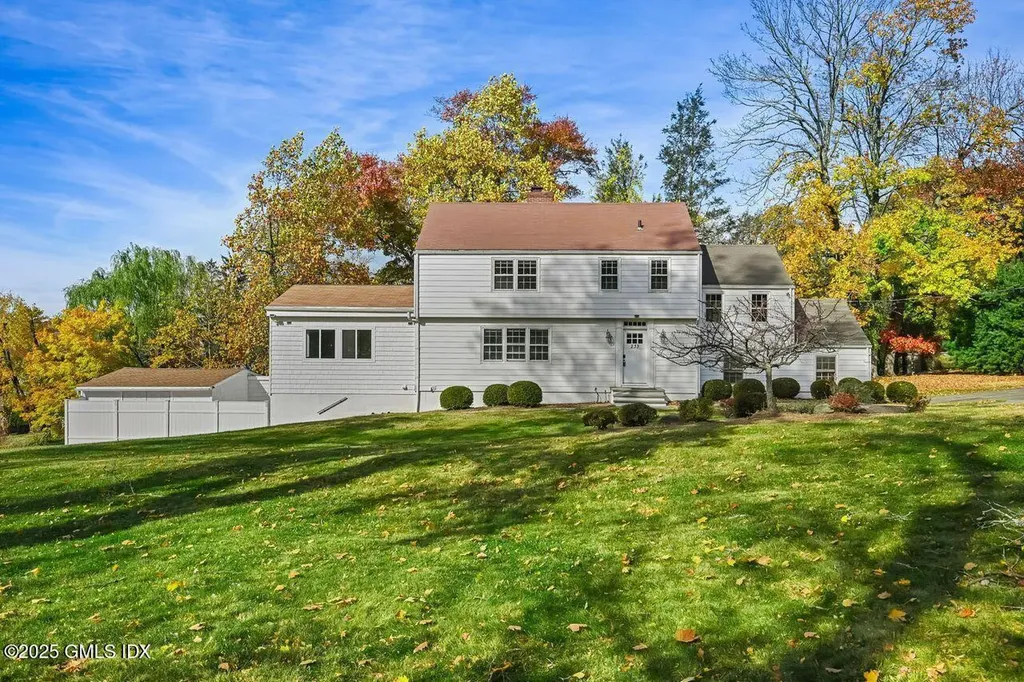 233 Palmer Hill Road Old Greenwich CT 06870