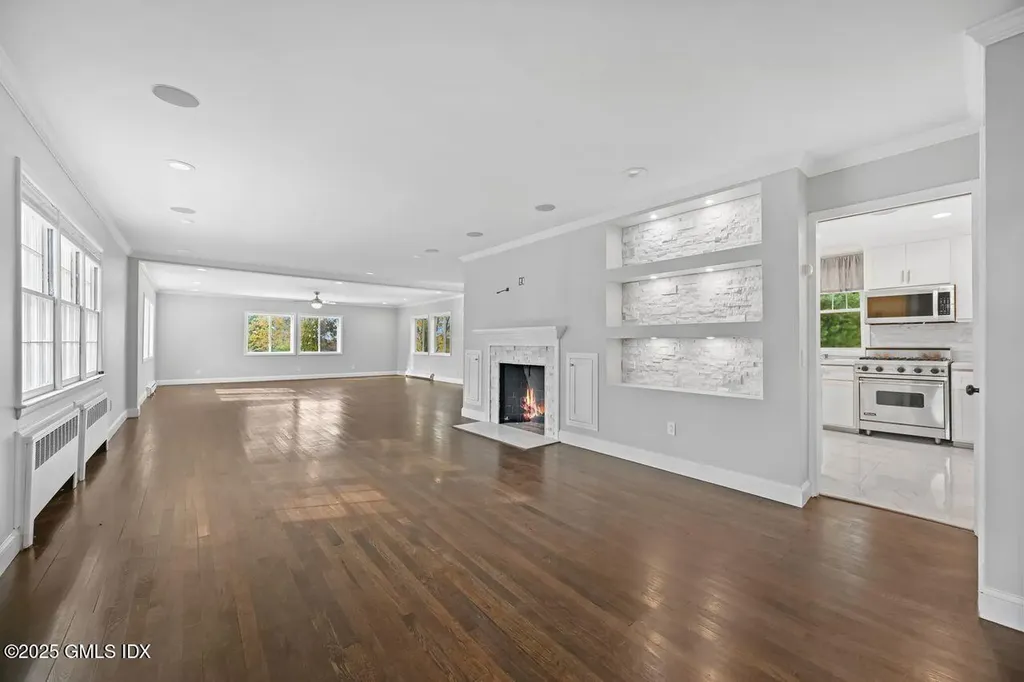 233 Palmer Hill Road Old Greenwich CT 06870