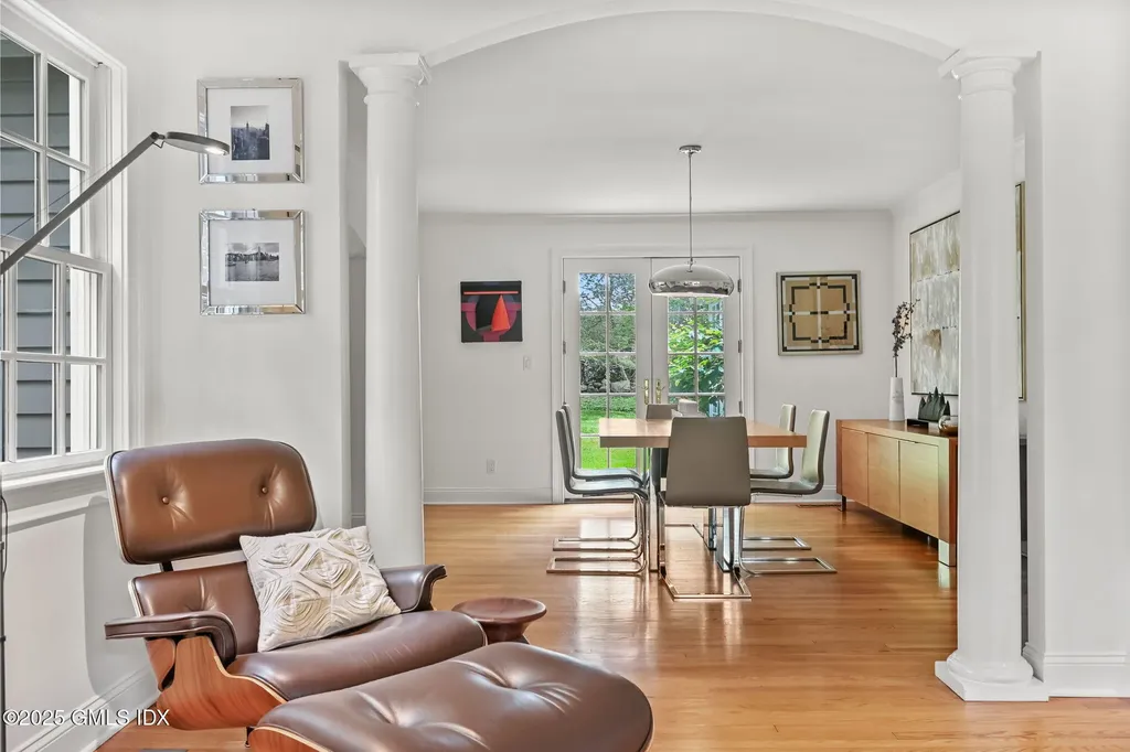 12 Wooddale Road Greenwich CT 06830