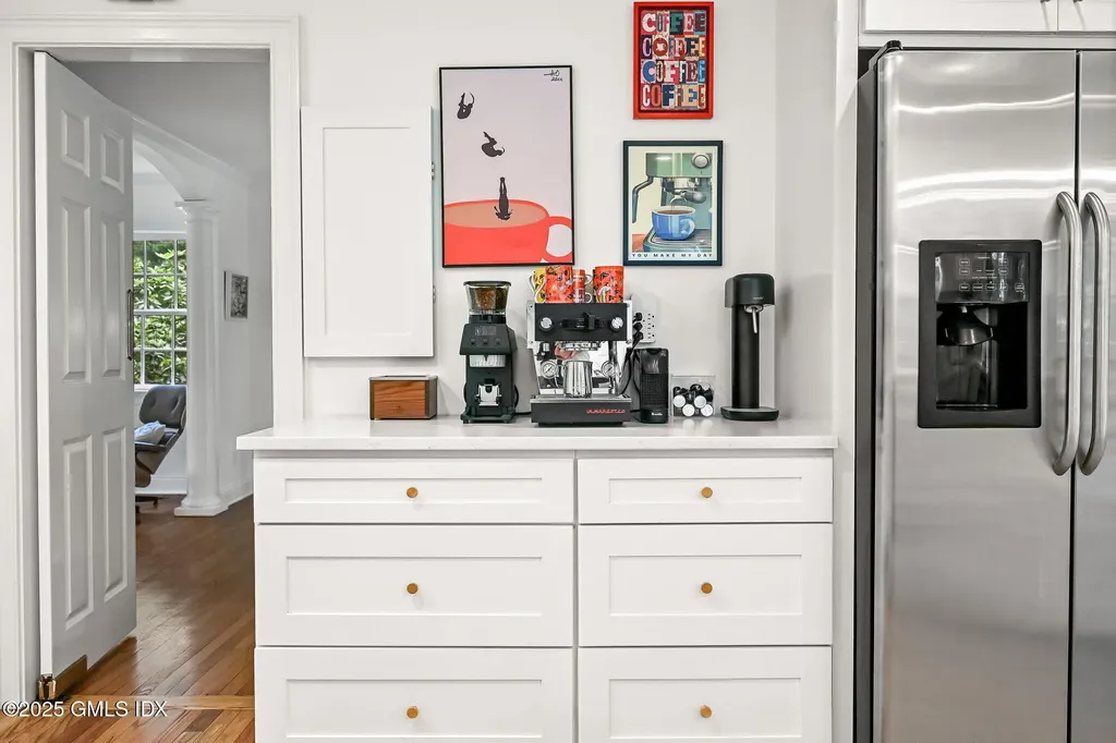 12 Wooddale Road Greenwich CT 06830