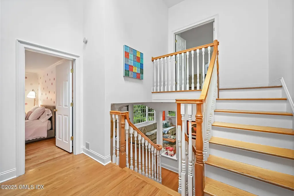 12 Wooddale Road Greenwich CT 06830