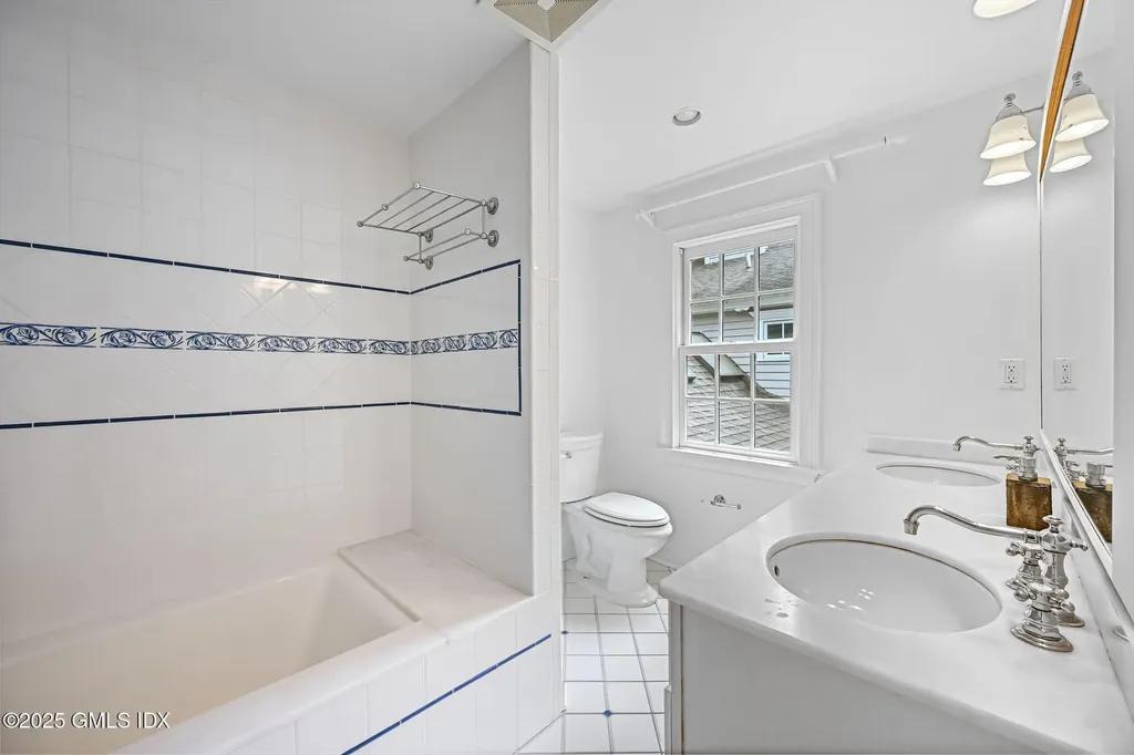 12 Wooddale Road Greenwich CT 06830