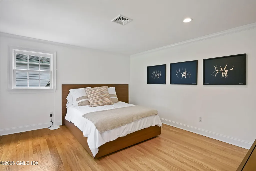 12 Wooddale Road Greenwich CT 06830