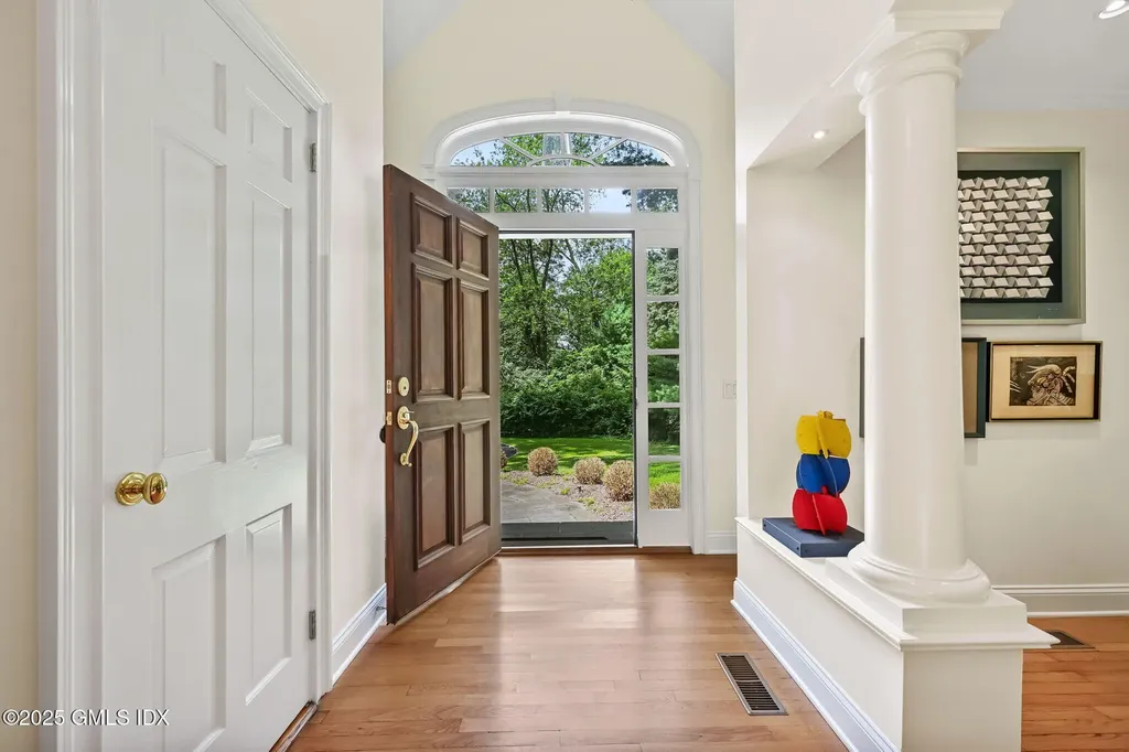 12 Wooddale Road Greenwich CT 06830