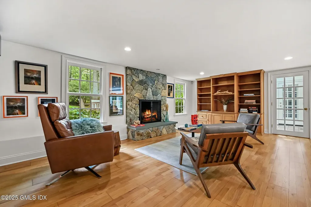 12 Wooddale Road Greenwich CT 06830