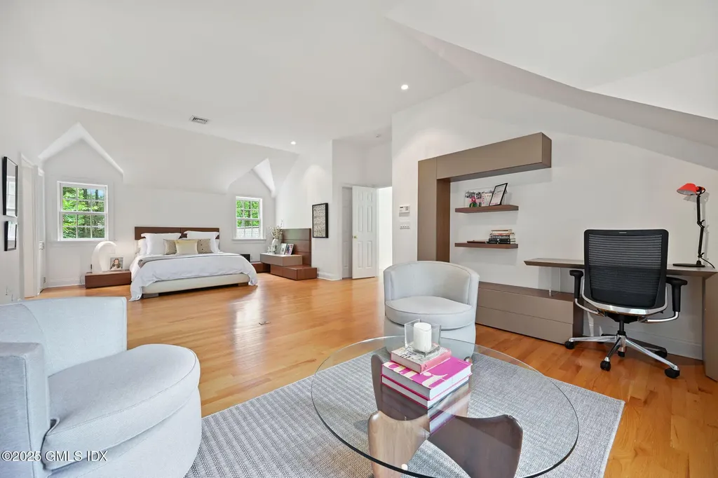 12 Wooddale Road Greenwich CT 06830