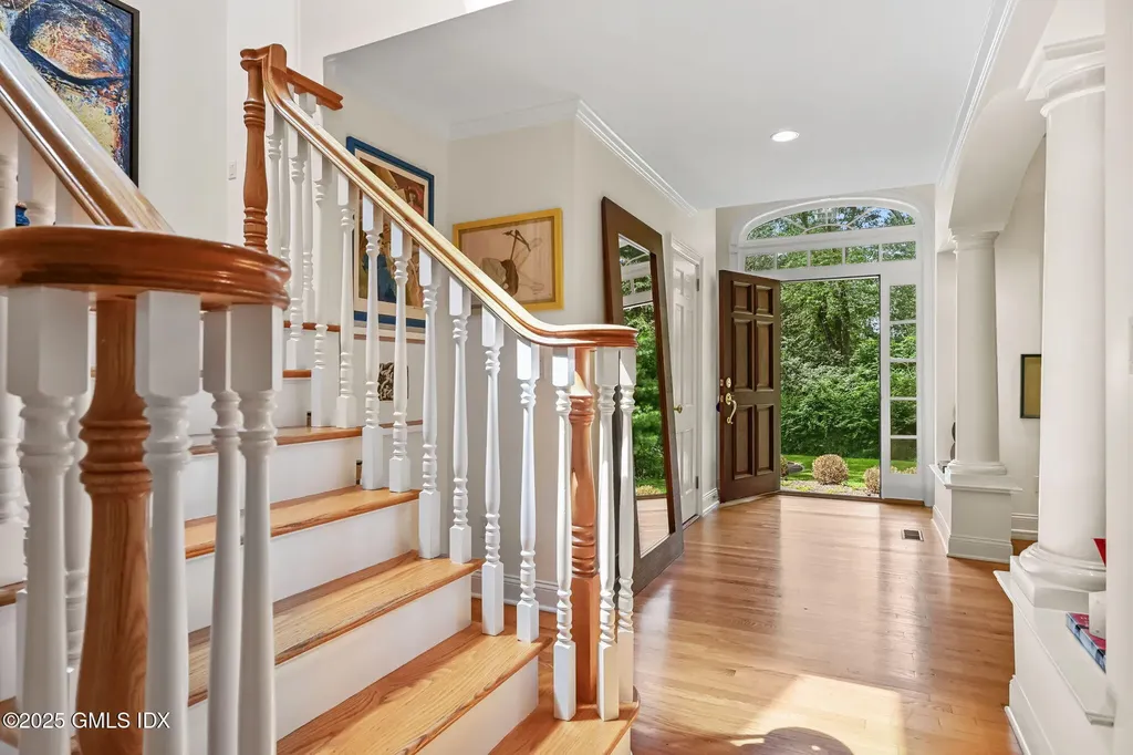 12 Wooddale Road Greenwich CT 06830