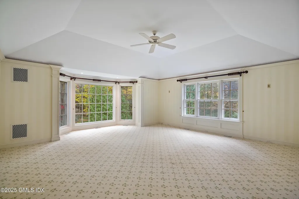 583 Lake Avenue Greenwich CT 06830