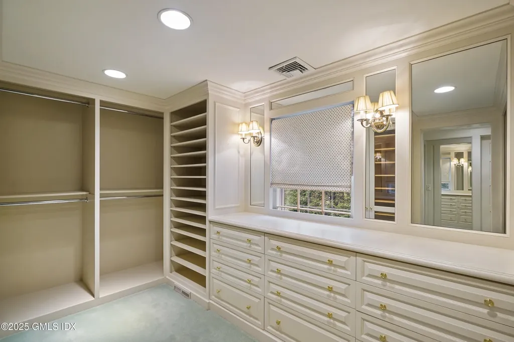 583 Lake Avenue Greenwich CT 06830