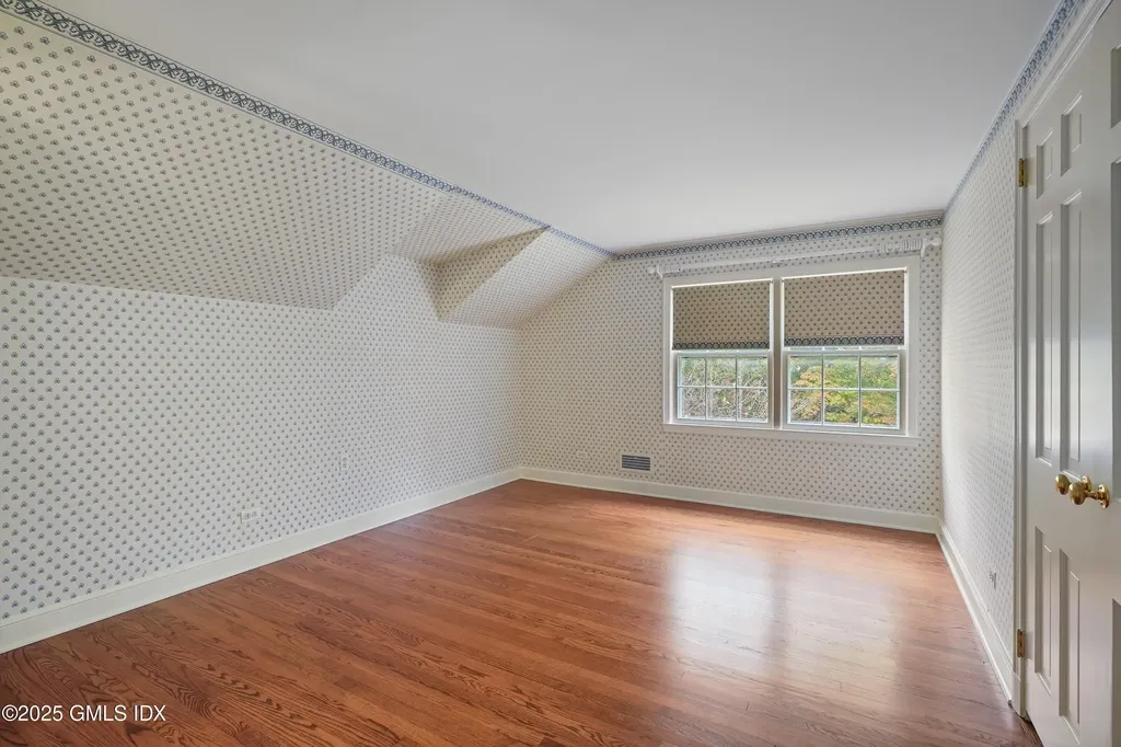 583 Lake Avenue Greenwich CT 06830