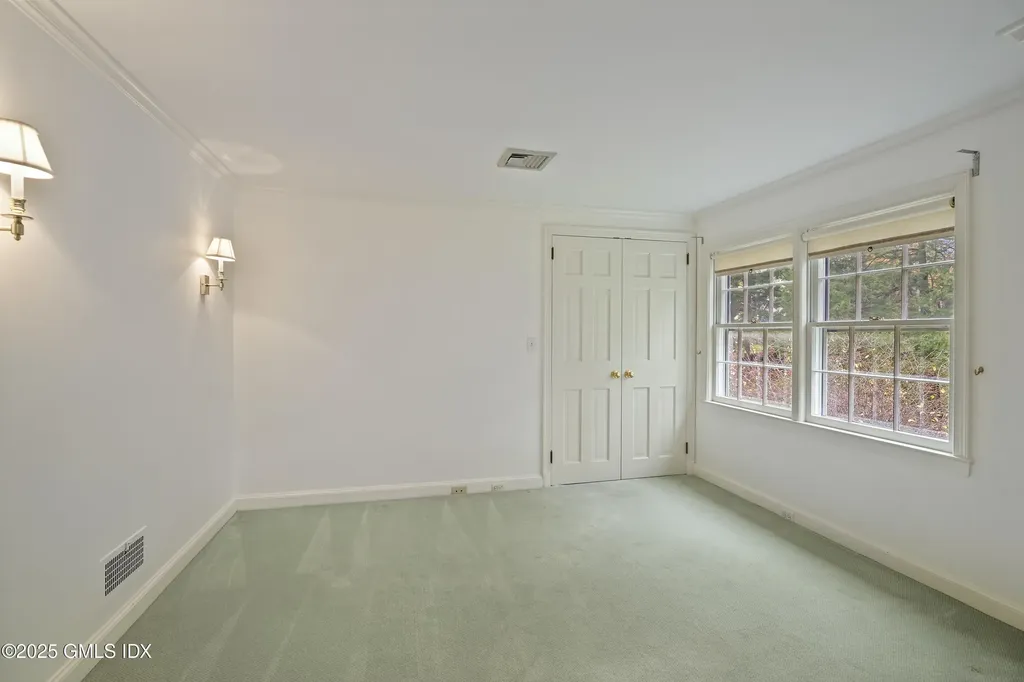 583 Lake Avenue Greenwich CT 06830