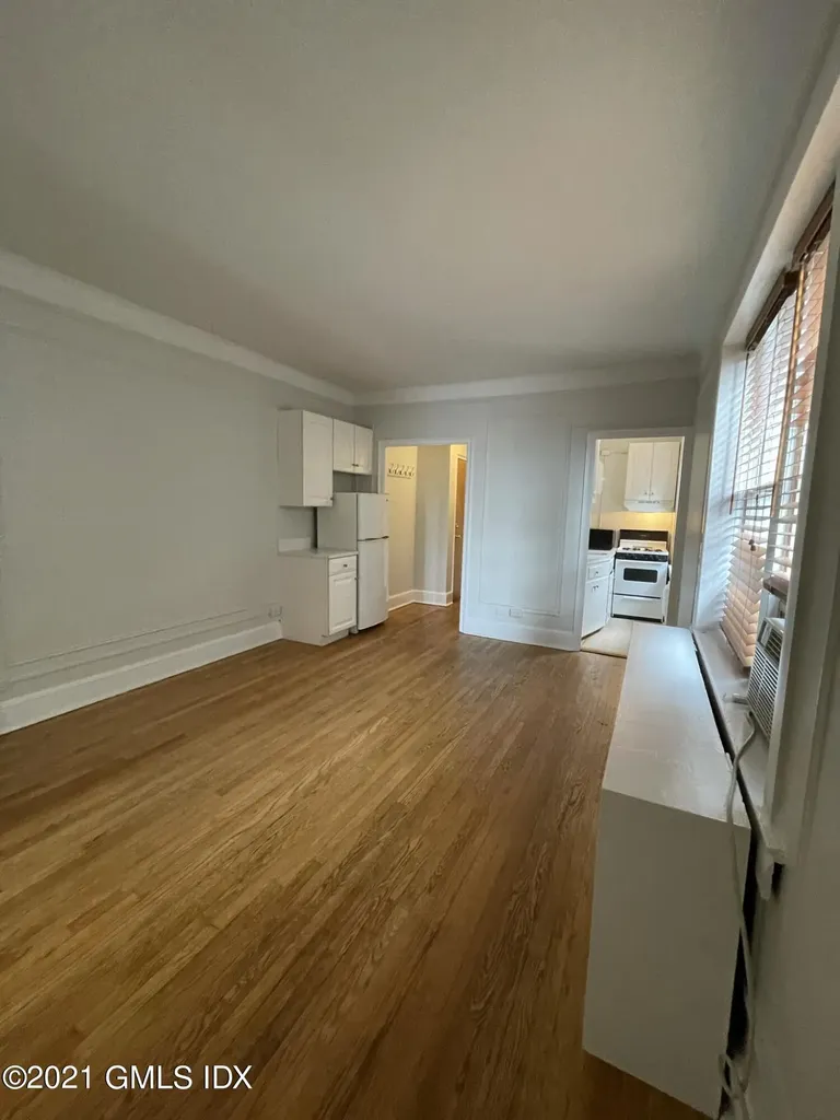 271 Greenwich Avenue Greenwich CT 06830