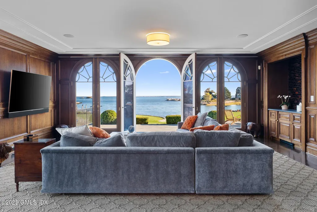 545 Indian Field Road Greenwich CT 06830