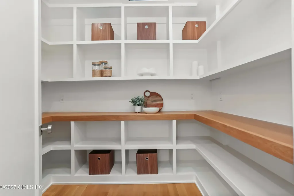 69 Taconic Road Greenwich CT 06831