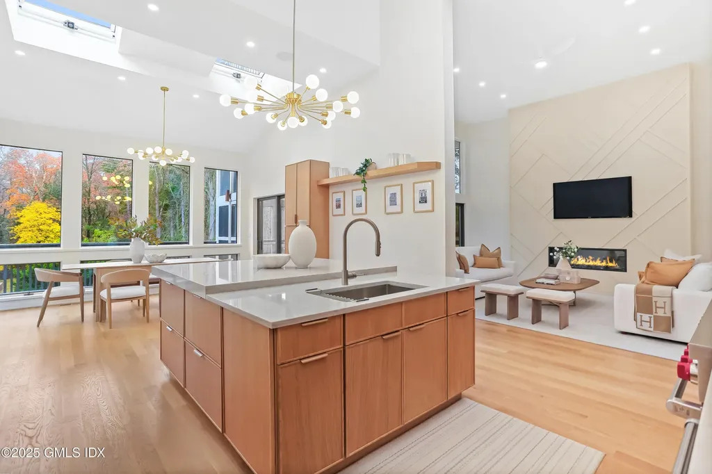 69 Taconic Road Greenwich CT 06831