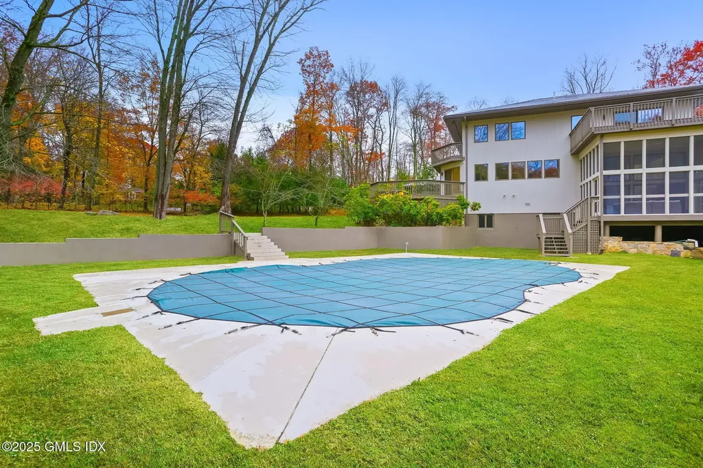 69 Taconic Road Greenwich CT 06831