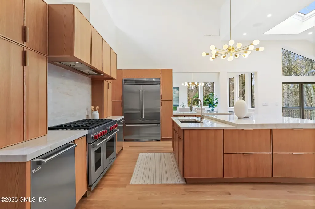 69 Taconic Road Greenwich CT 06831