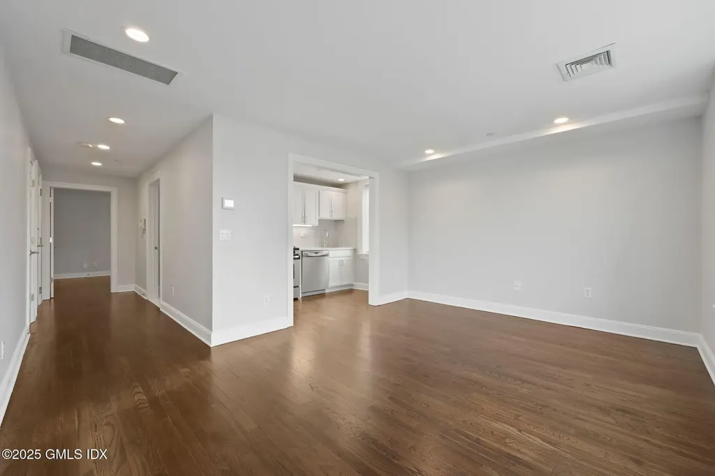 2 E Elm Street Greenwich CT 06830