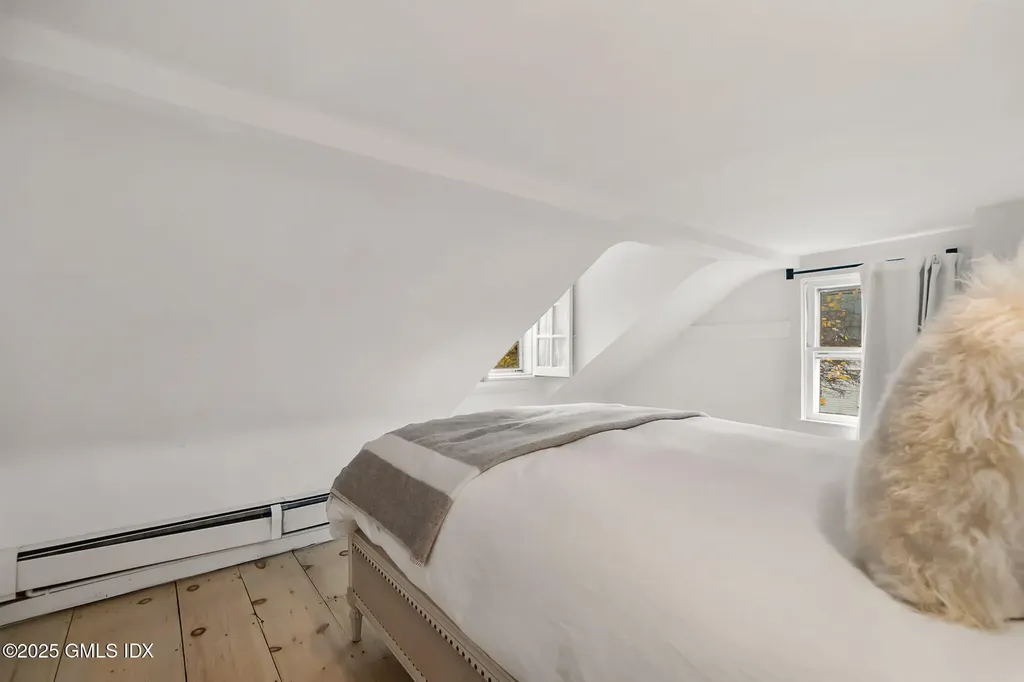 45 Burying Hill Road Greenwich CT 06831