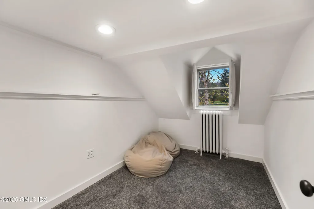 45 Burying Hill Road Greenwich CT 06831