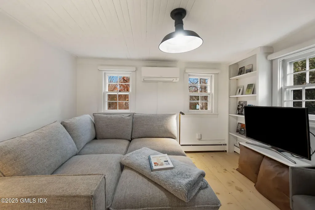 45 Burying Hill Road Greenwich CT 06831