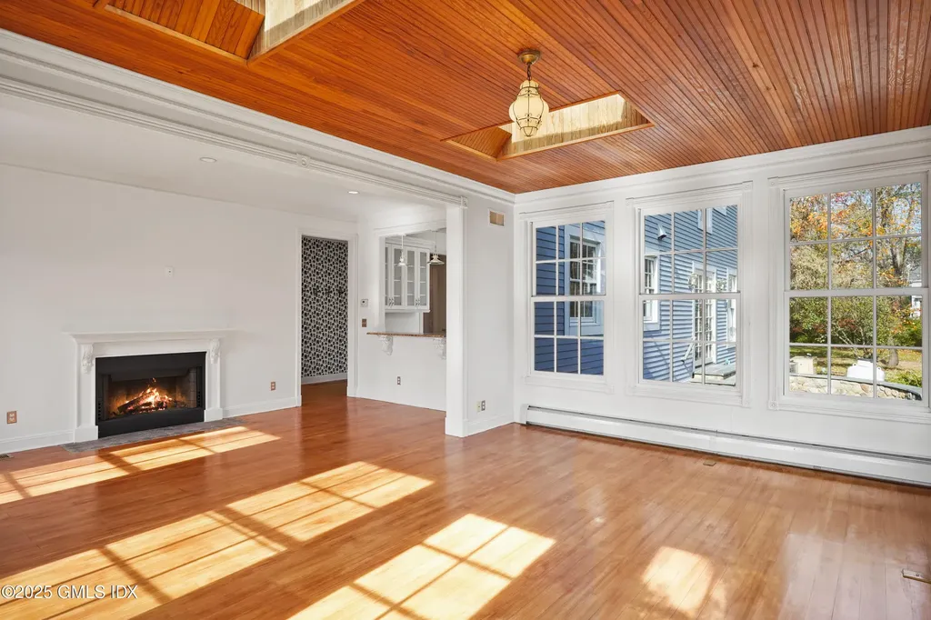 399 Stanwich Road Greenwich CT 06830