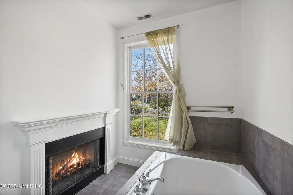 399 Stanwich Road Greenwich CT 06830