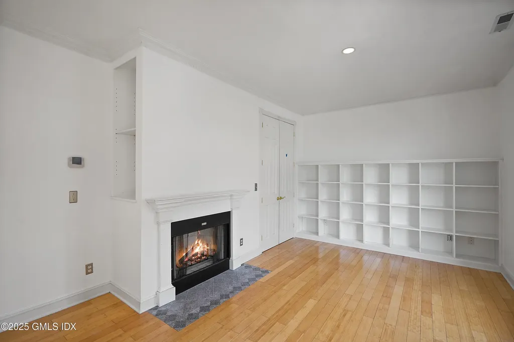 399 Stanwich Road Greenwich CT 06830