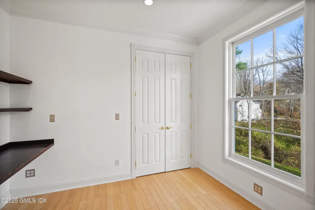 399 Stanwich Road Greenwich CT 06830