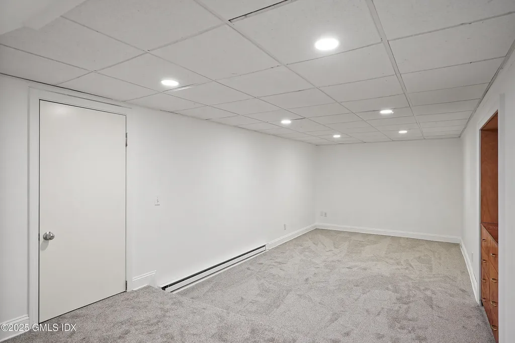 399 Stanwich Road Greenwich CT 06830