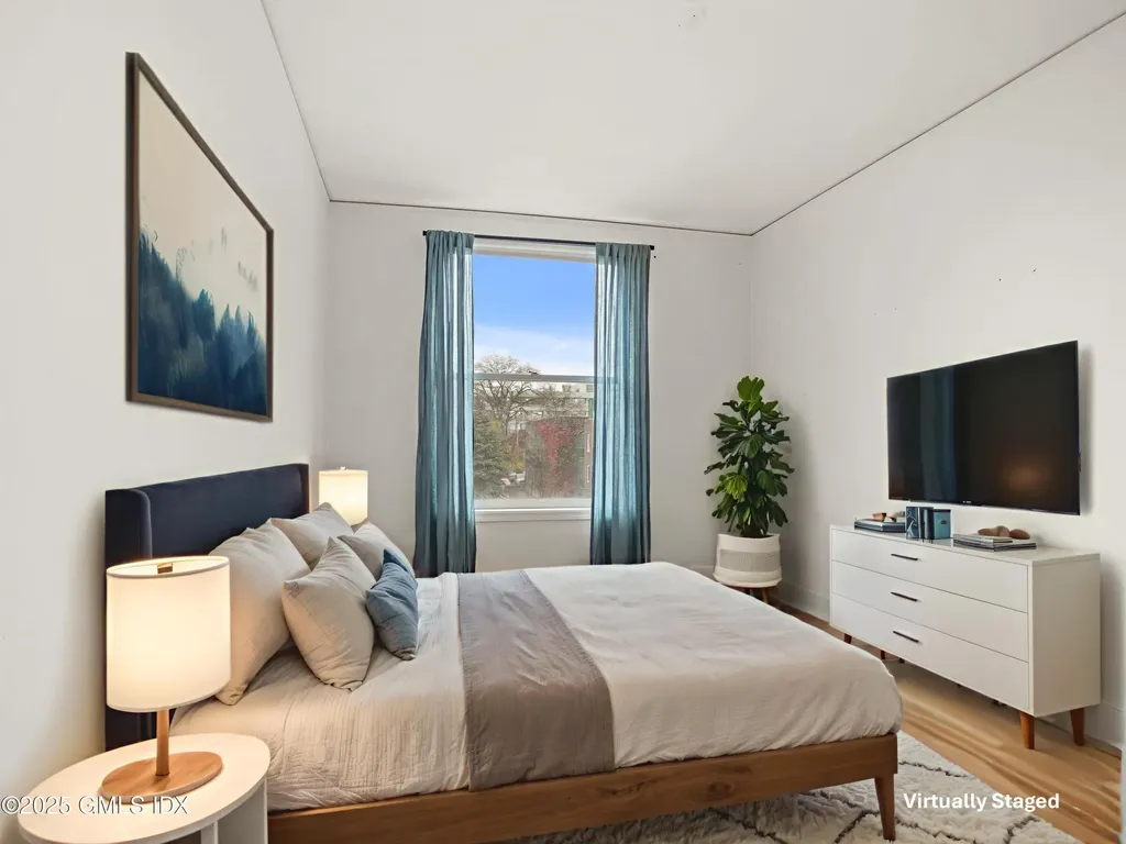 169 Greenwich Avenue Greenwich CT 06830