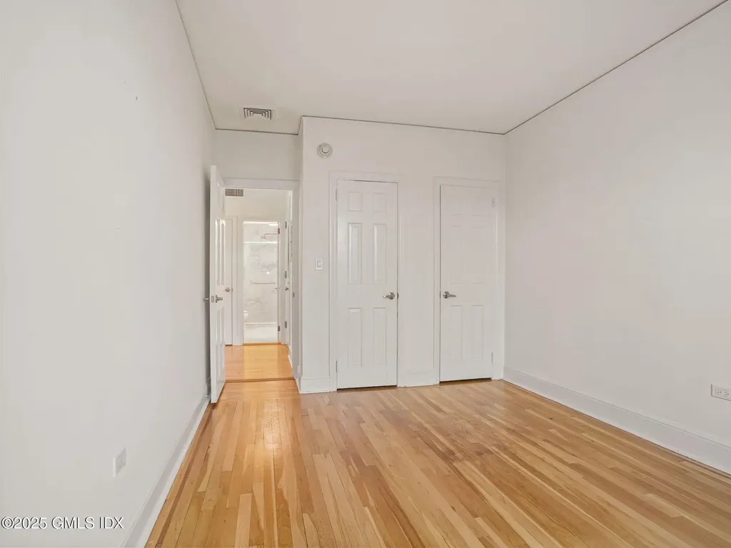 169 Greenwich Avenue Greenwich CT 06830