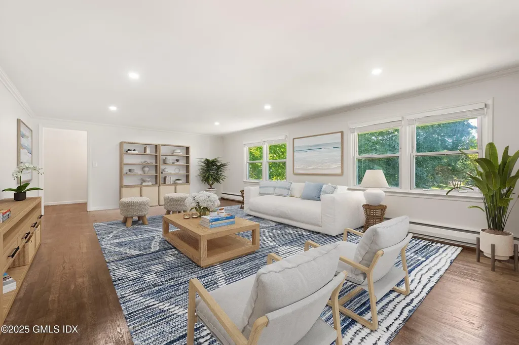 48 Meyer Place Riverside CT 06878