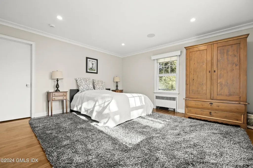 87 Bartina Lane Stamford CT 06902