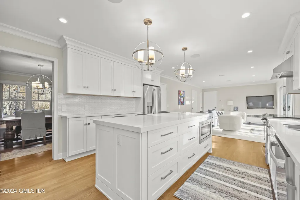 87 Bartina Lane Stamford CT 06902