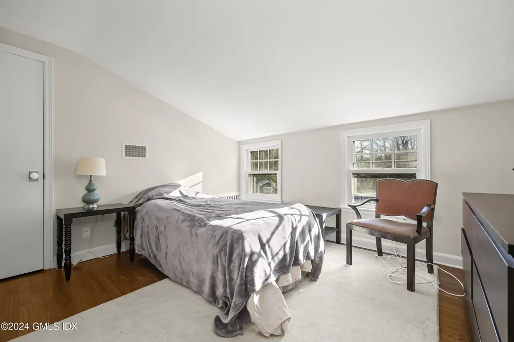 87 Bartina Lane Stamford CT 06902