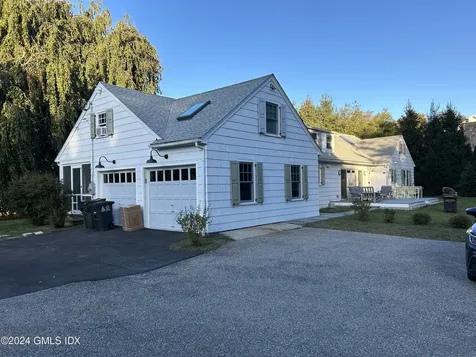 87 Bartina Lane Stamford CT 06902