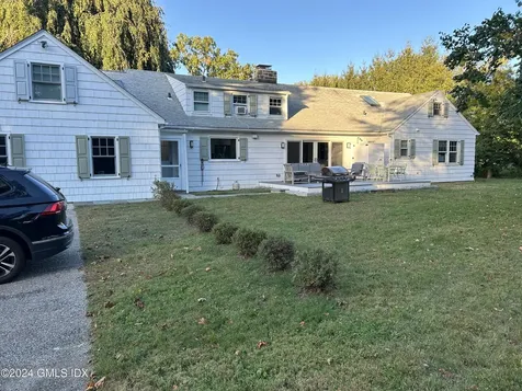 87 Bartina Lane Stamford CT 06902