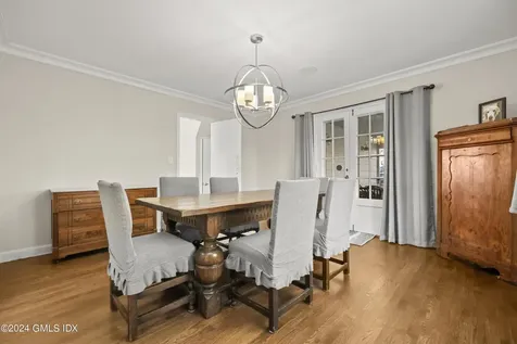 87 Bartina Lane Stamford CT 06902