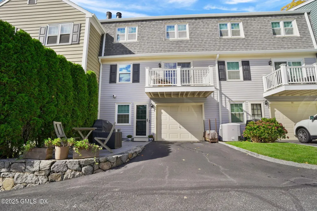 93 Greenwich Hills Drive Greenwich CT 06831