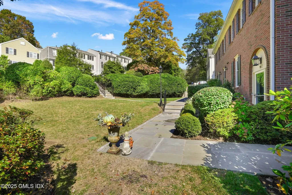 93 Greenwich Hills Drive Greenwich CT 06831